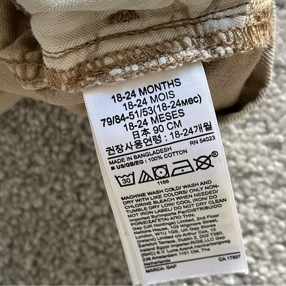 Baby Gap Baby Khaki Bubble Short with Washwell - Picture 7 of 7